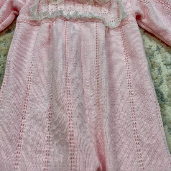 Vintage Carter’s Baby Pink Soft Acrylic Footed Layette Outfit 6 months - Picture 2 of 6